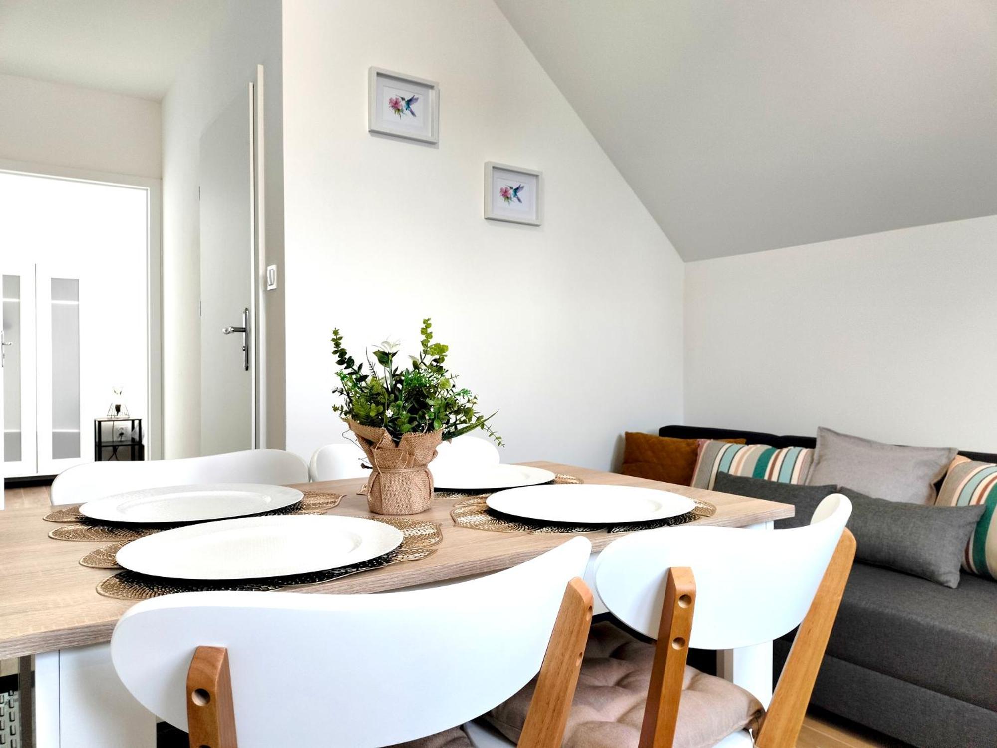 Agroturystyka Jodlowa - Rodzinne Apartamenty W Centrum Gor Swietokrzyskich - Sala Zabaw, Zwierzeta, Bilard Krajno-Zagorze ภายนอก รูปภาพ