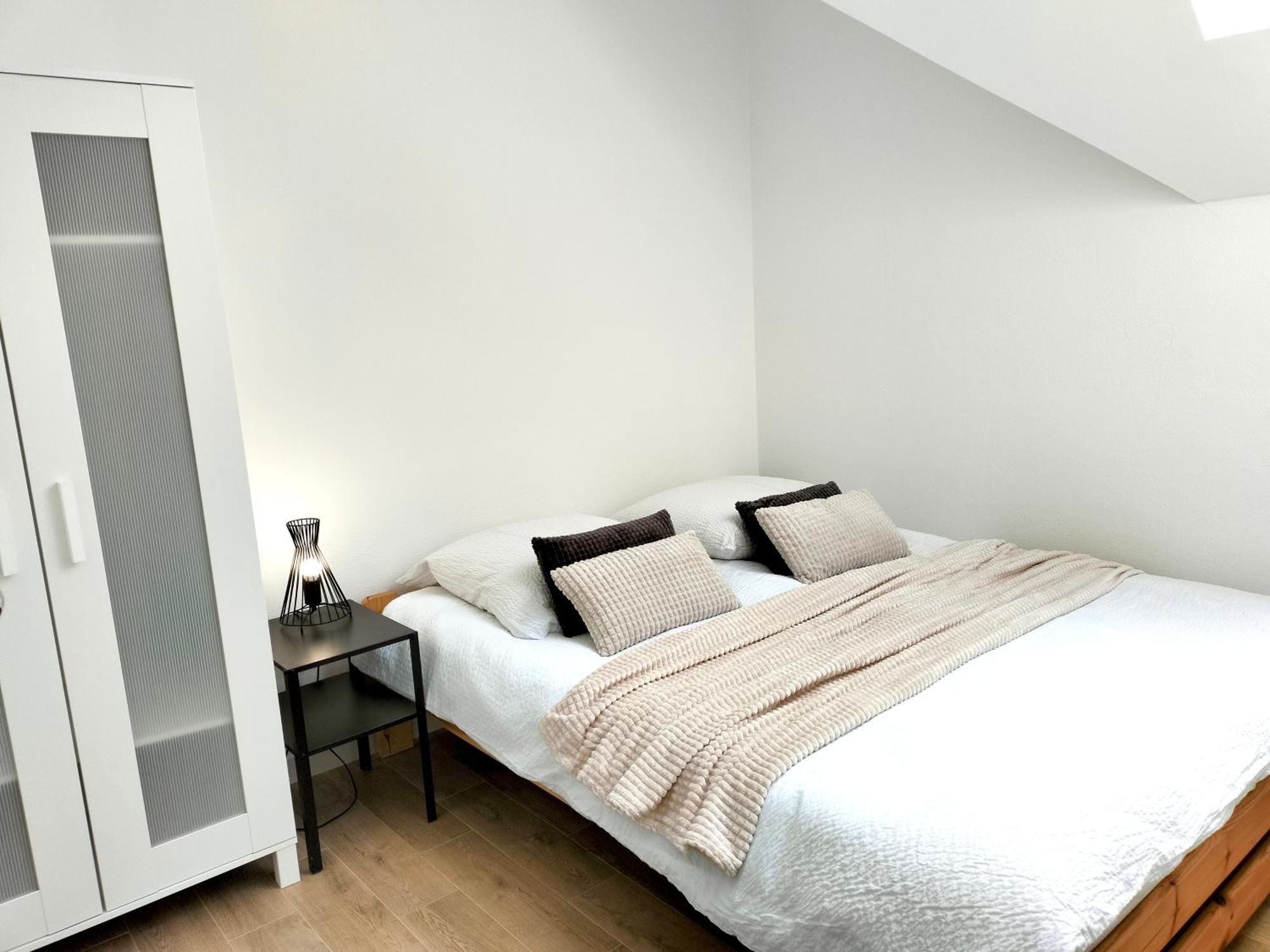 Agroturystyka Jodlowa - Rodzinne Apartamenty W Centrum Gor Swietokrzyskich - Sala Zabaw, Zwierzeta, Bilard Krajno-Zagorze ภายนอก รูปภาพ