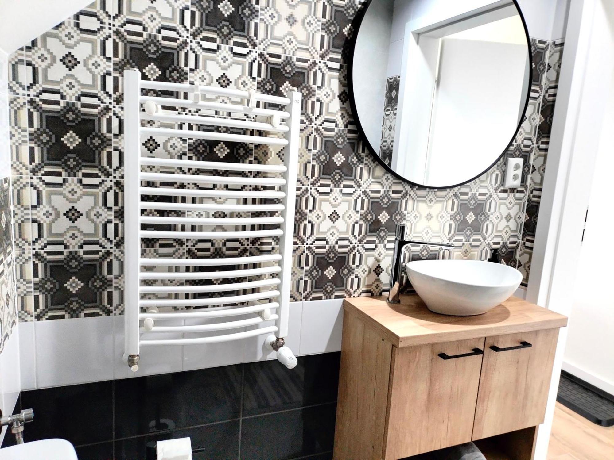 Agroturystyka Jodlowa - Rodzinne Apartamenty W Centrum Gor Swietokrzyskich - Sala Zabaw, Zwierzeta, Bilard Krajno-Zagorze ภายนอก รูปภาพ